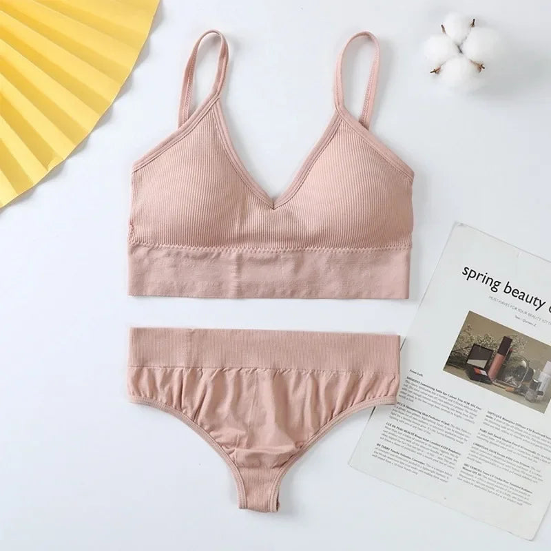 Women’s Seamless Bra & Thong Set – Soft, Wire-Free & Breathable Everyday Comfort