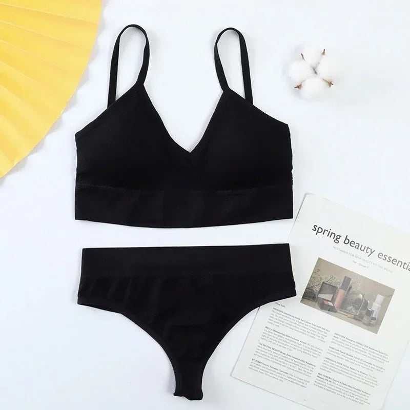 Women’s Seamless Bra & Thong Set – Soft, Wire-Free & Breathable Everyday Comfort